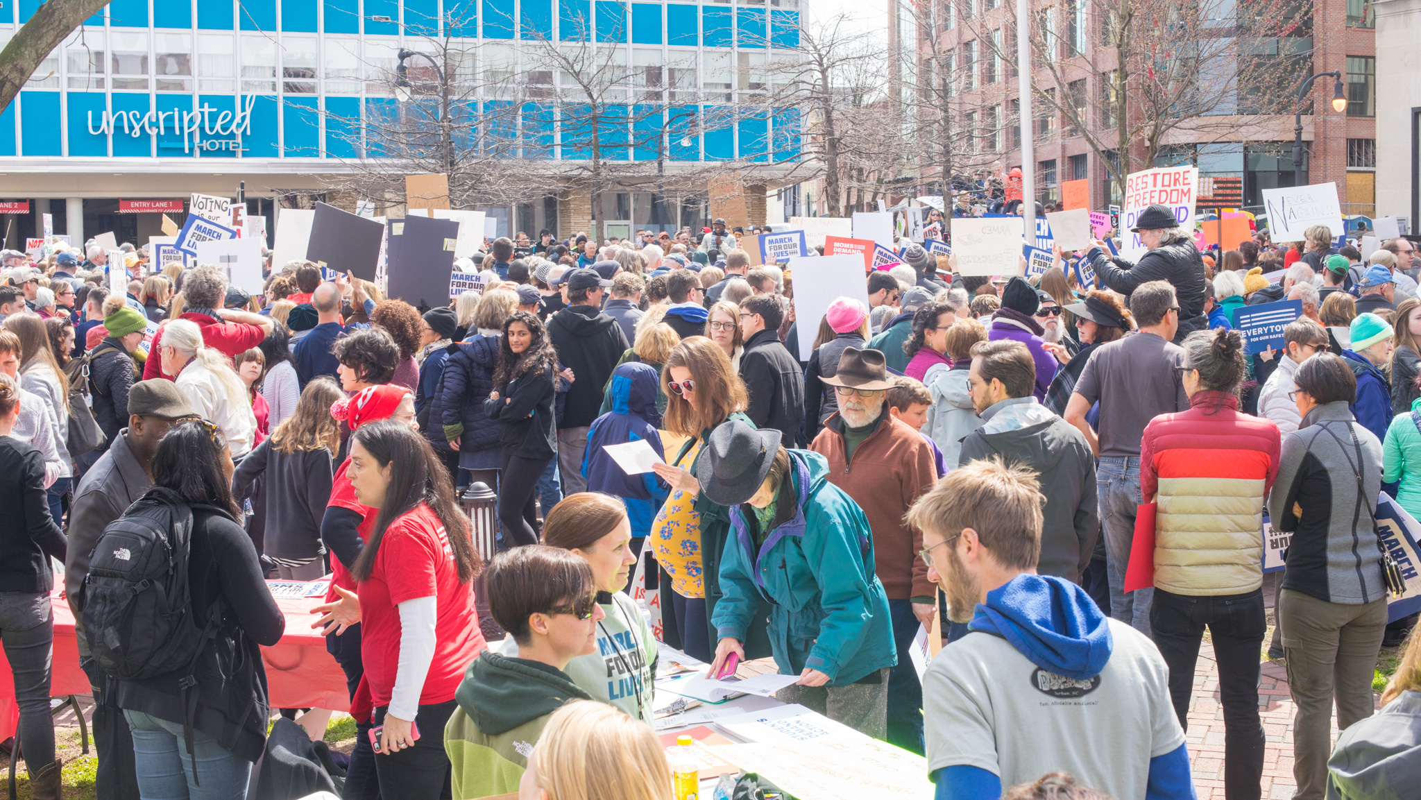 March-for-our-lives-03766.jpg