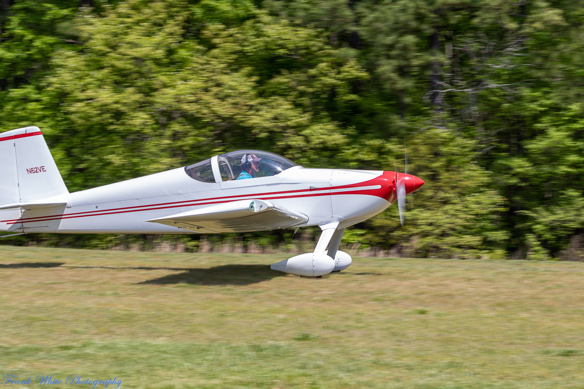 8NC8-Lake-Ridge-Fly-in-April-23rd-0037.jpg