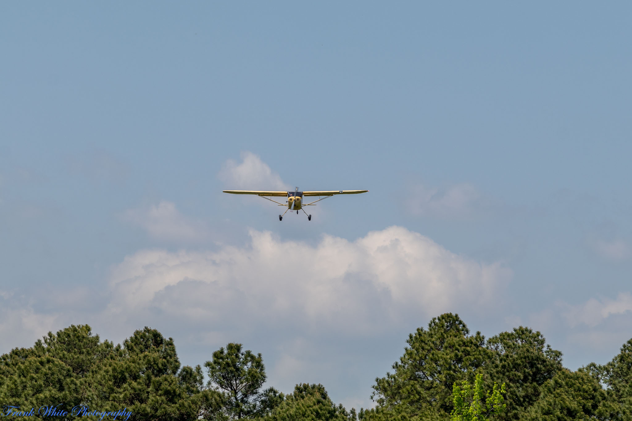 8NC8-Lake-Ridge-Fly-in-April-23rd-0303.jpg