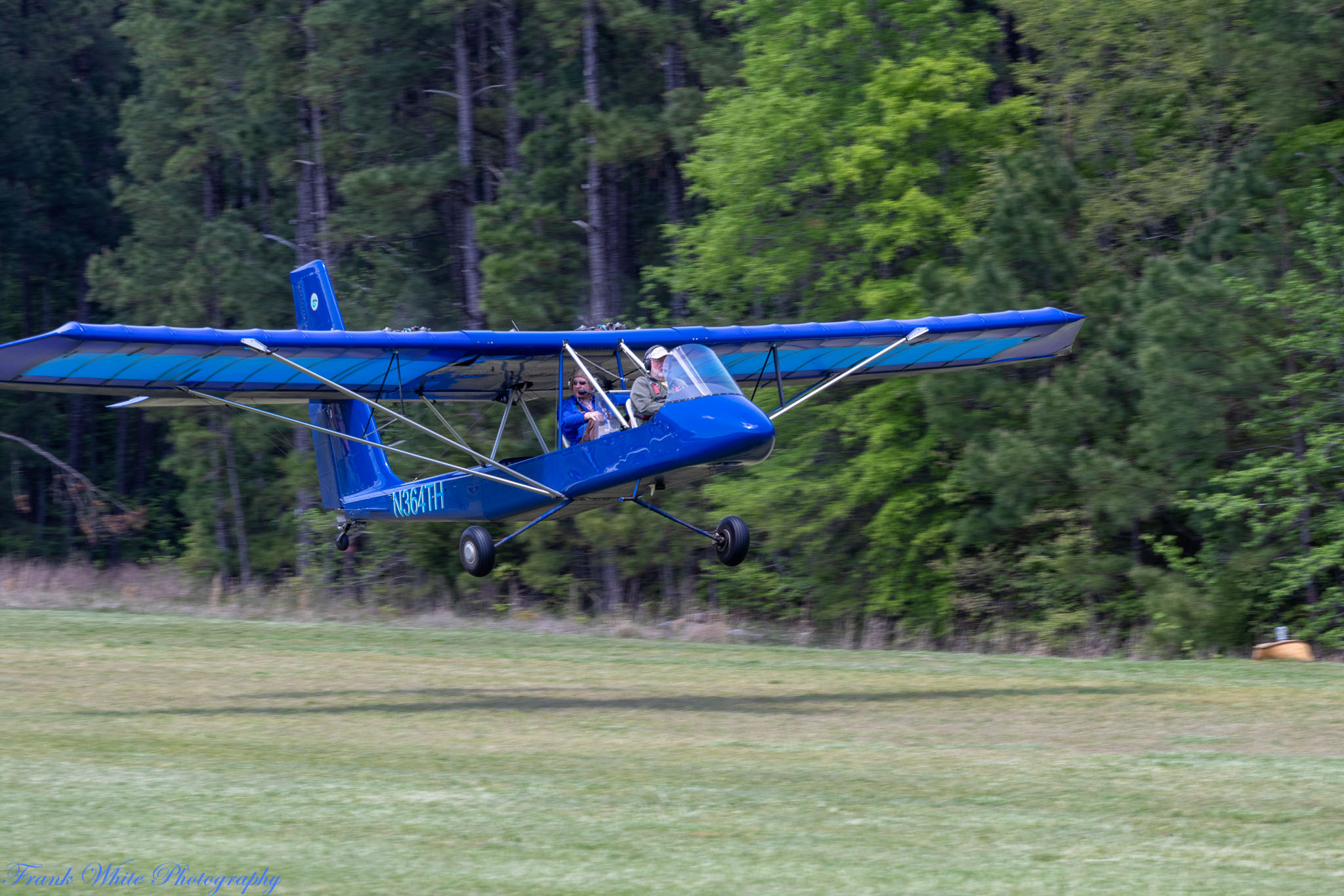 8NC8-Lake-Ridge-Fly-in-April-23rd-0416.jpg