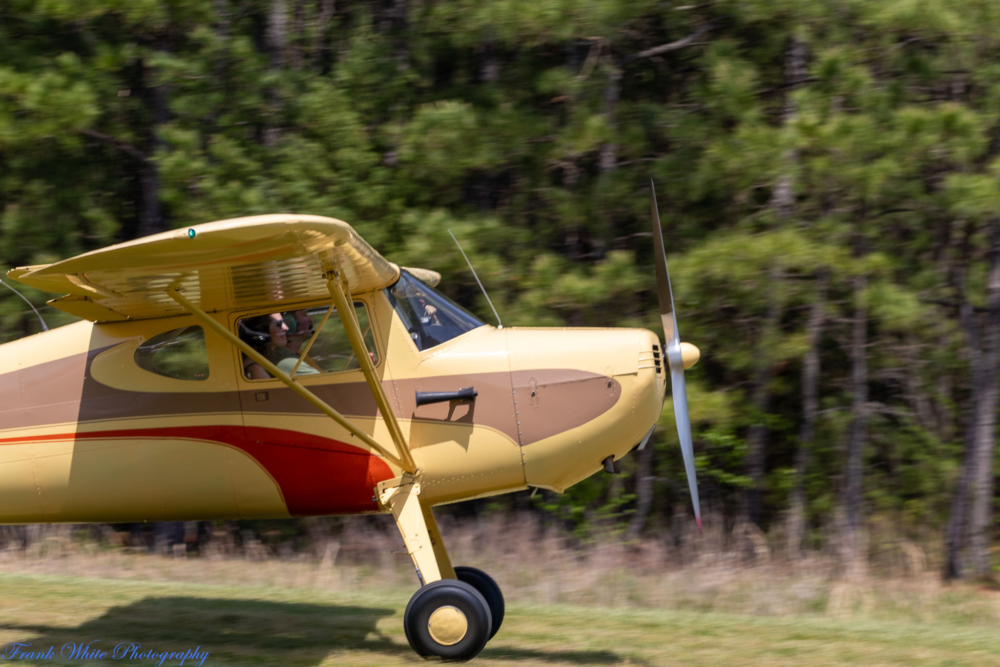 8NC8-Lake-Ridge-Fly-in-April-23rd-0728.jpg