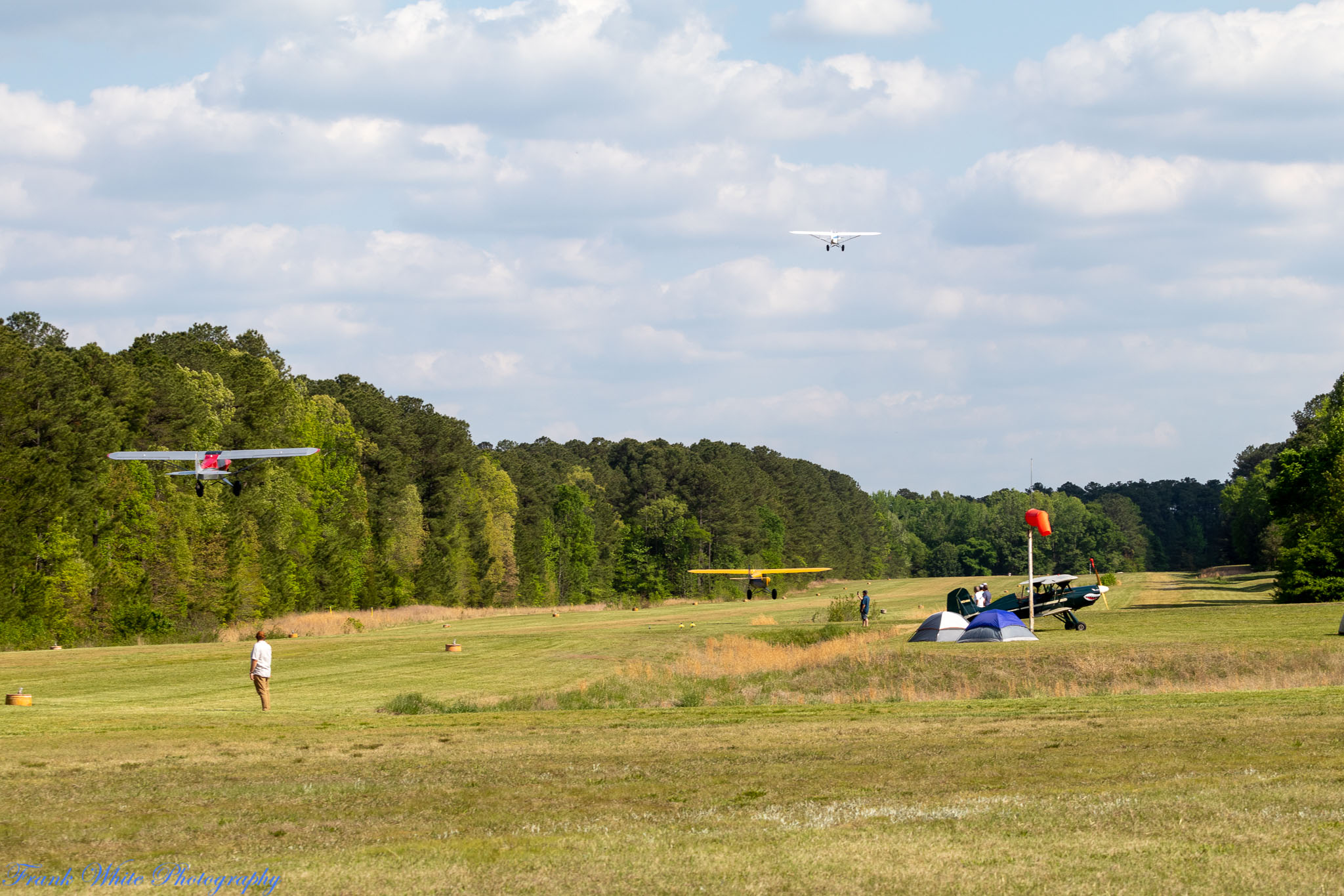 8NC8-Lake-Ridge-Fly-in-April-23rd-1100.jpg