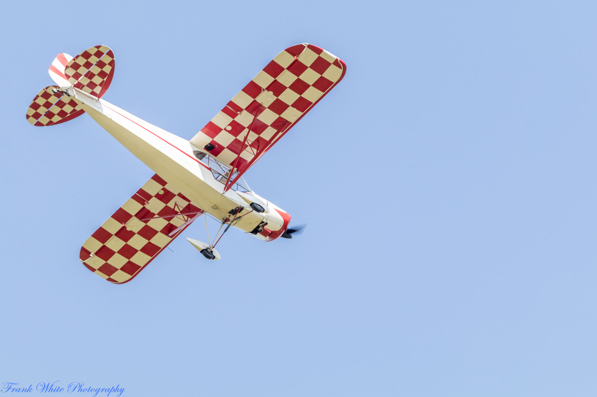 8NC8-Lake-Ridge-Fly-in-April-23rd-1207.jpg