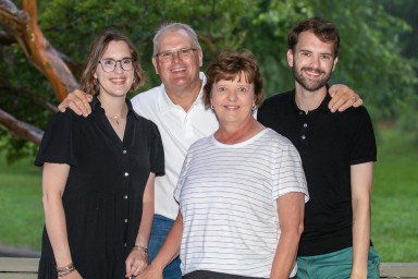 The-Overton-Family-2025--19.jpg